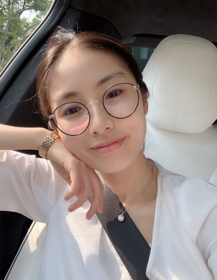 Anna的第三张照片--杭州闪婚服务中心