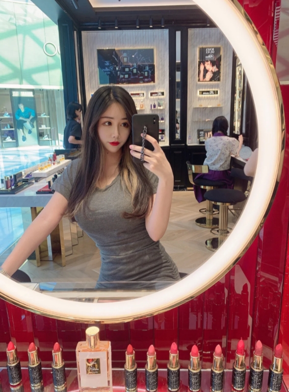 linlin的第一张照片--杭州闪婚服务中心