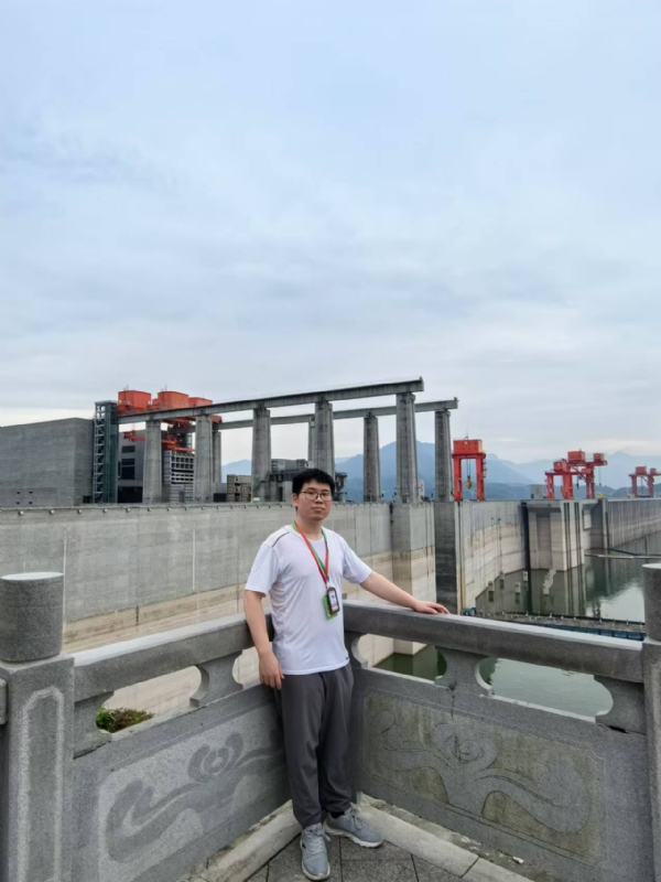xhfsx的第一张照片--杭州闪婚服务中心