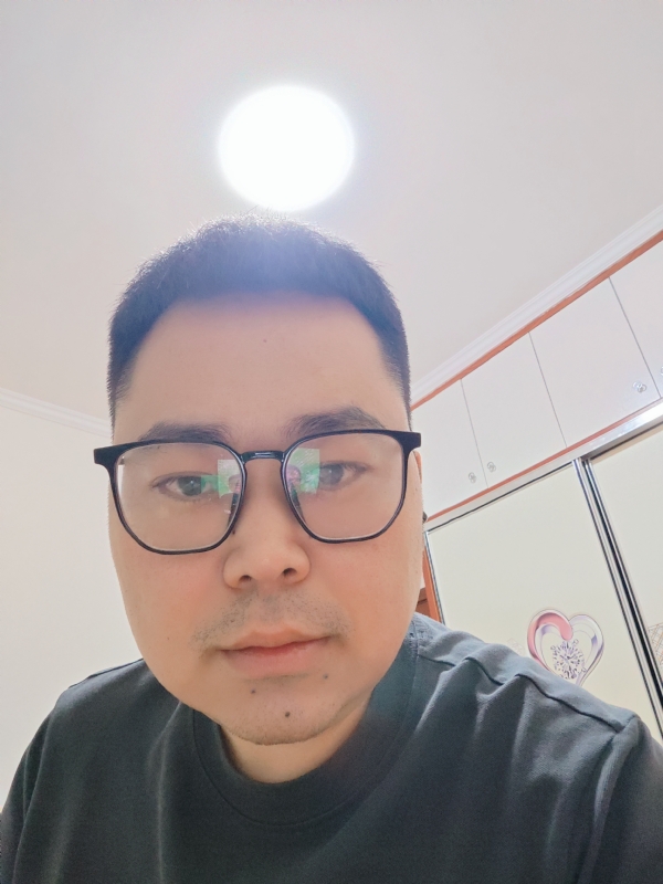 路飞的第一张照片--杭州闪婚服务中心