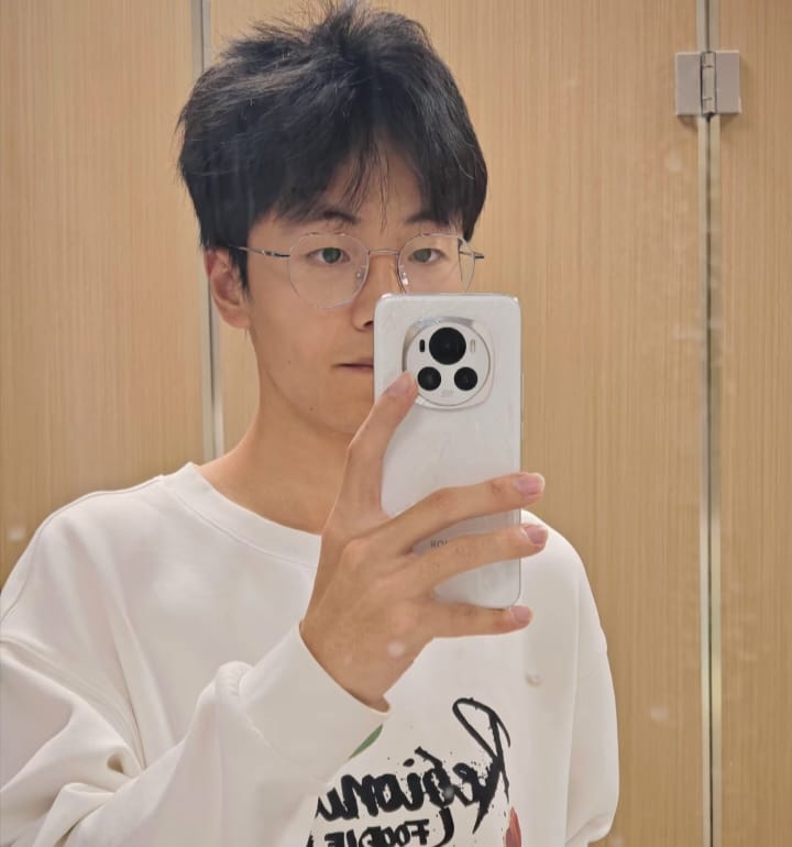 张浩博的第七张照片--杭州闪婚服务中心