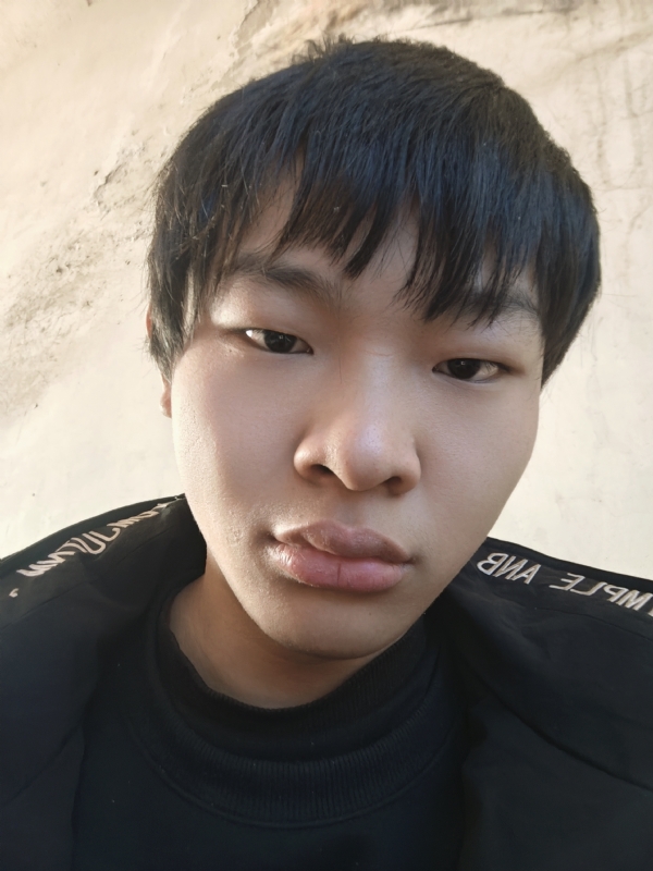 台子的第一张照片--杭州闪婚服务中心